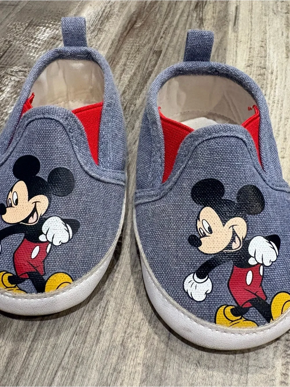 Disney Mickey Mouse Toddler Boys' Slip-on Shoes 8/9 Months